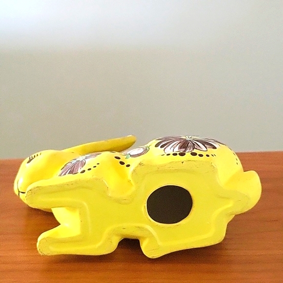 Hand Painted Bunny Rabbit Figure Hobbyist - Picture 5 of 7